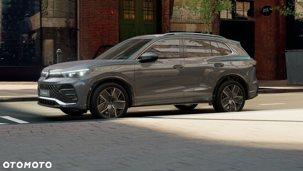 Volkswagen Tiguan - 2