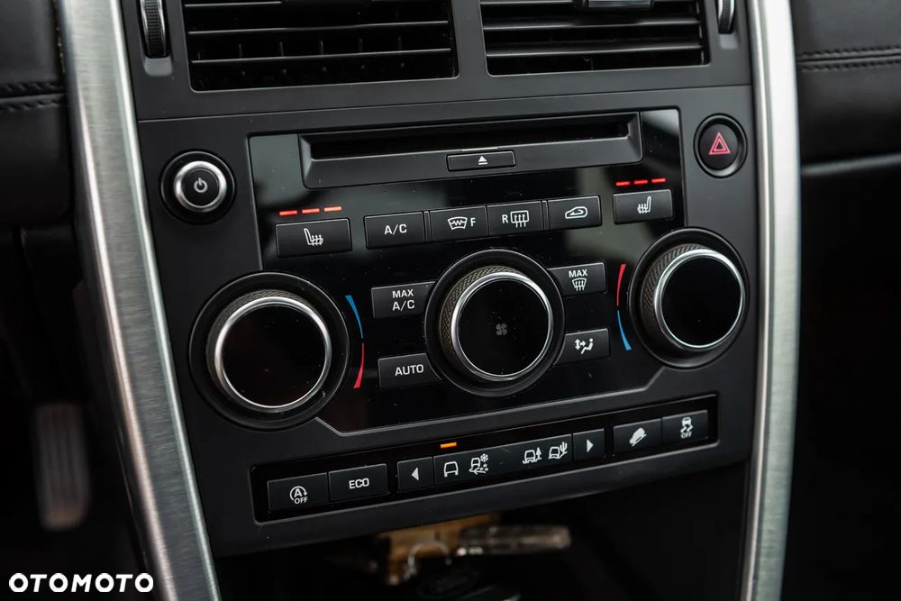 Land Rover Discovery Sport D180 R-Dynamic HSE - 28