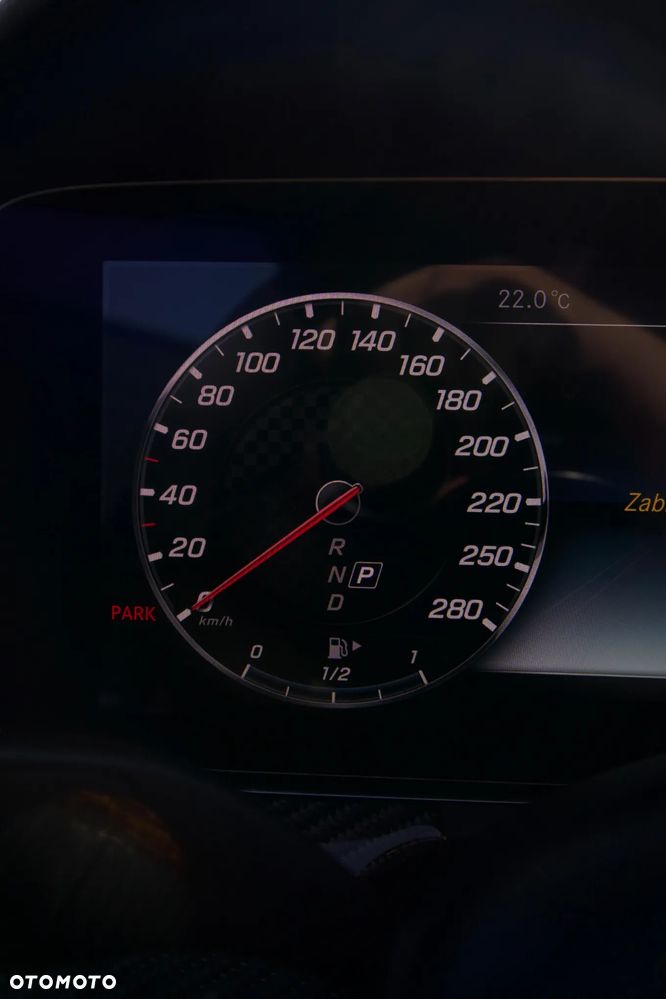 Mercedes-Benz Klasa E AMG 53 4Matic+ AMG Speedshift TCT-9G - 15