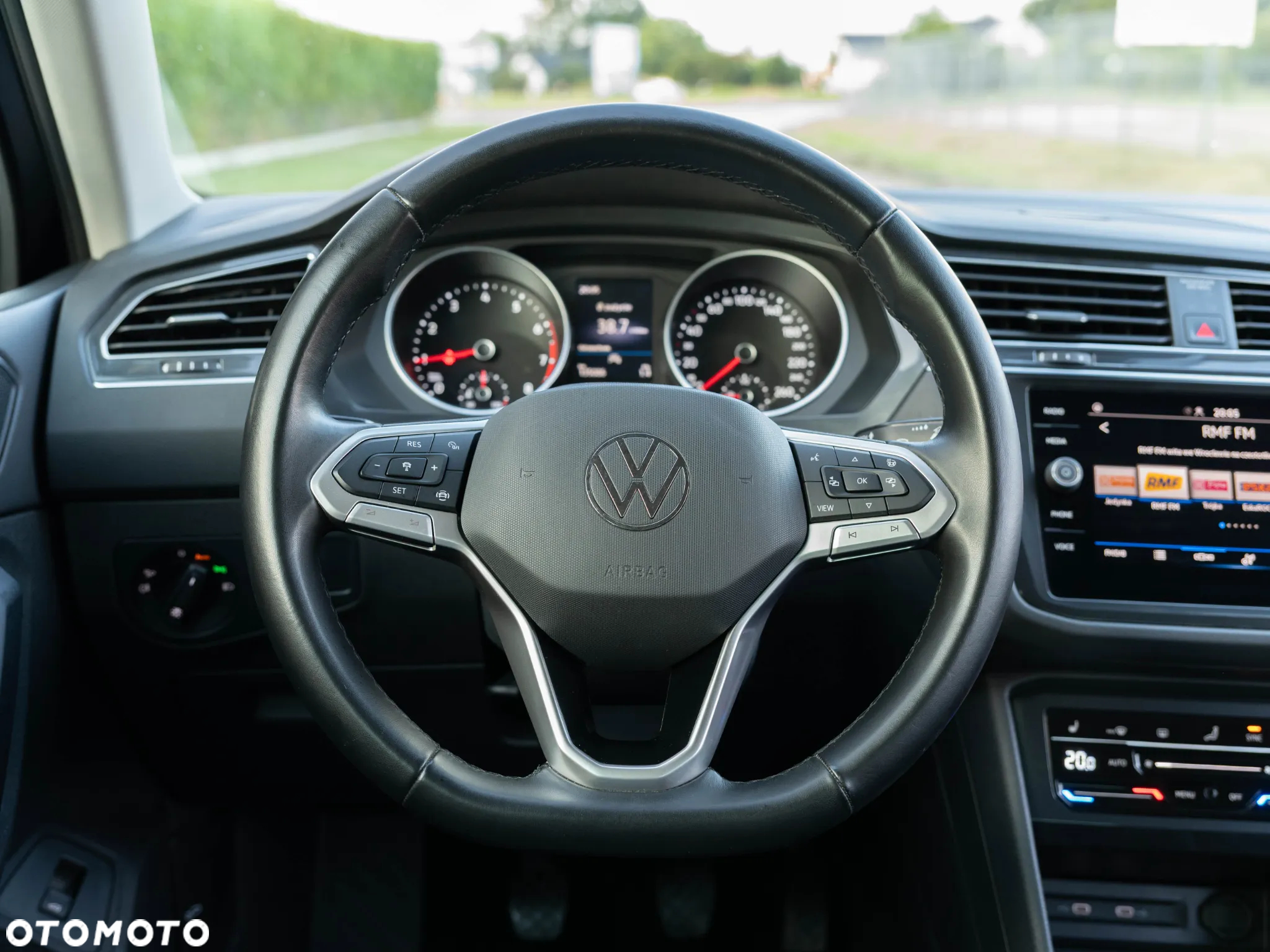 Volkswagen Tiguan 1.5 TSI EVO IQ Drive - 23