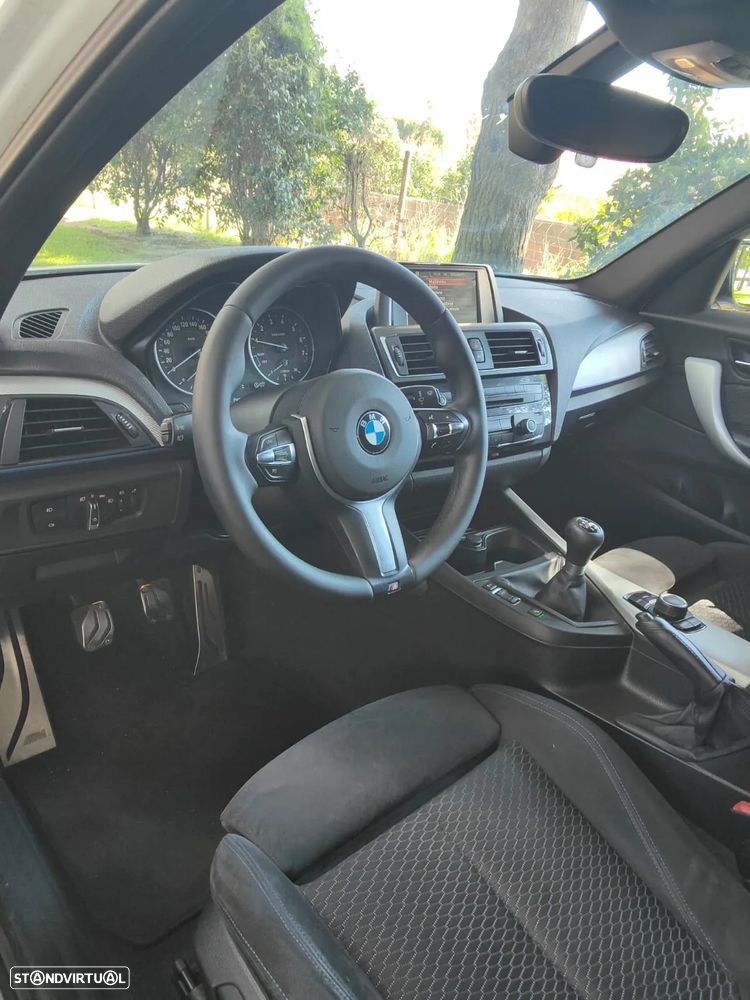 BMW 116 i Pack M - 12