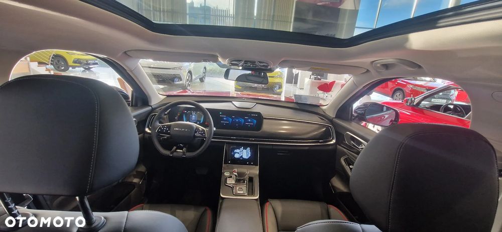 BAIC 7 1.5T Luxury DCT - 13