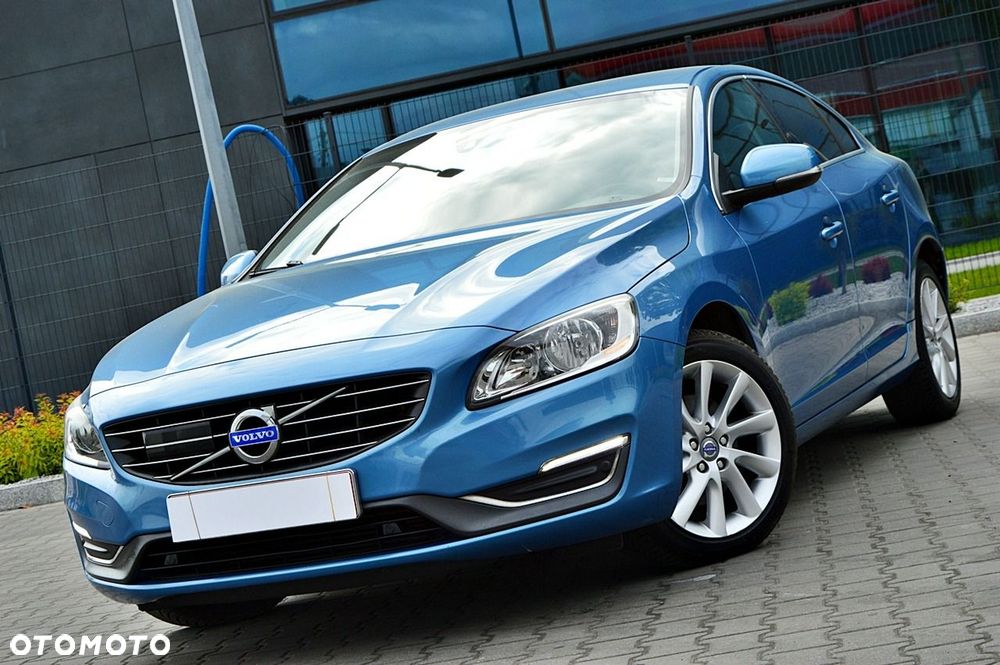 Volvo S60 - 1