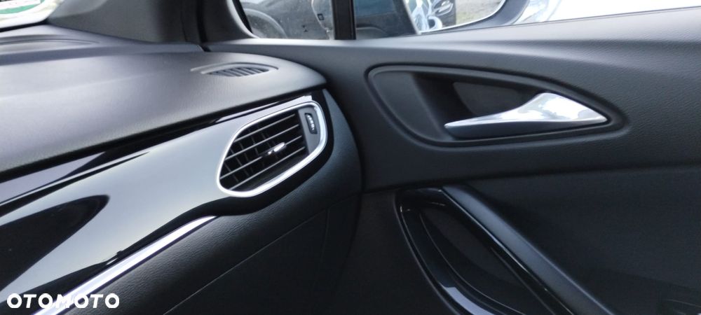 Opel Astra 1.4 Turbo Edition - 22