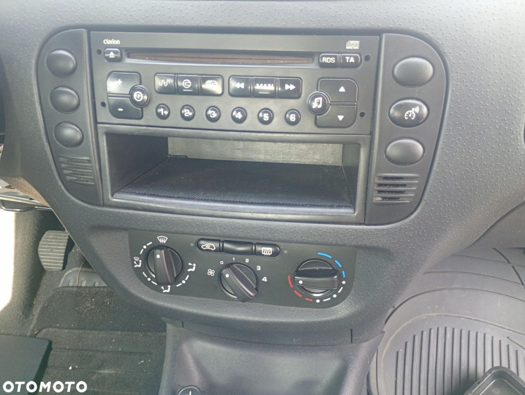 Citroen C2 03-09 RADIO ORYGINALNA CD BRAK KODU - 2