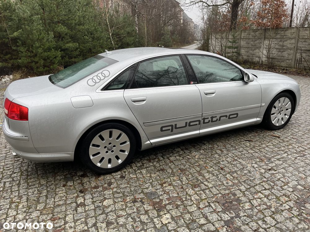 Audi A8 - 9