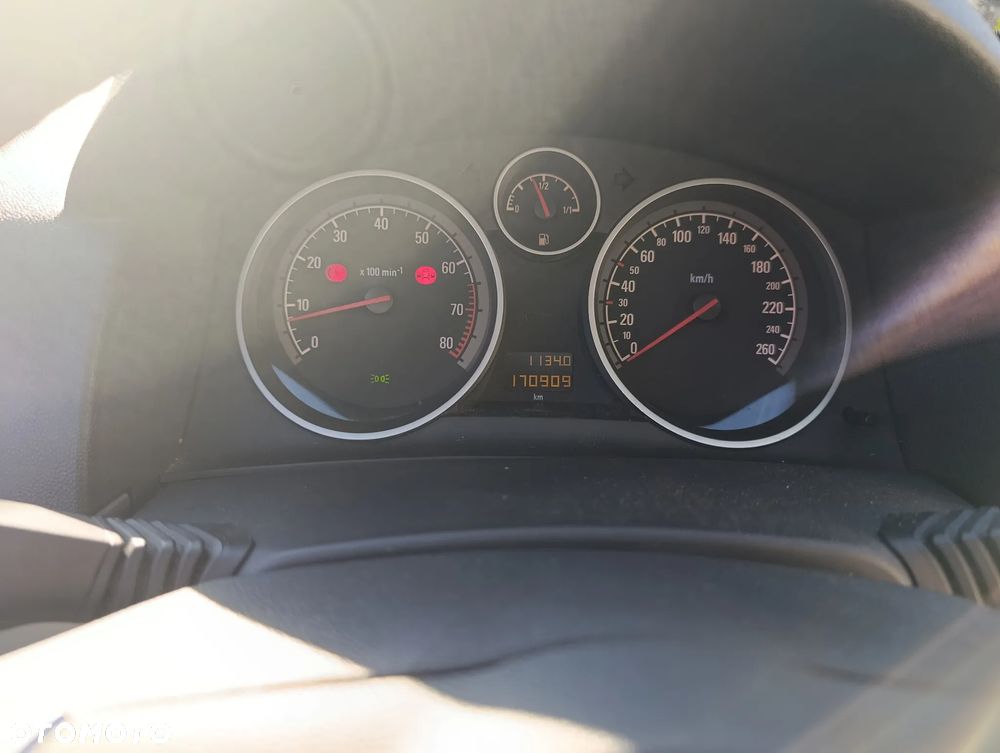 Opel Astra 1.4 - 6