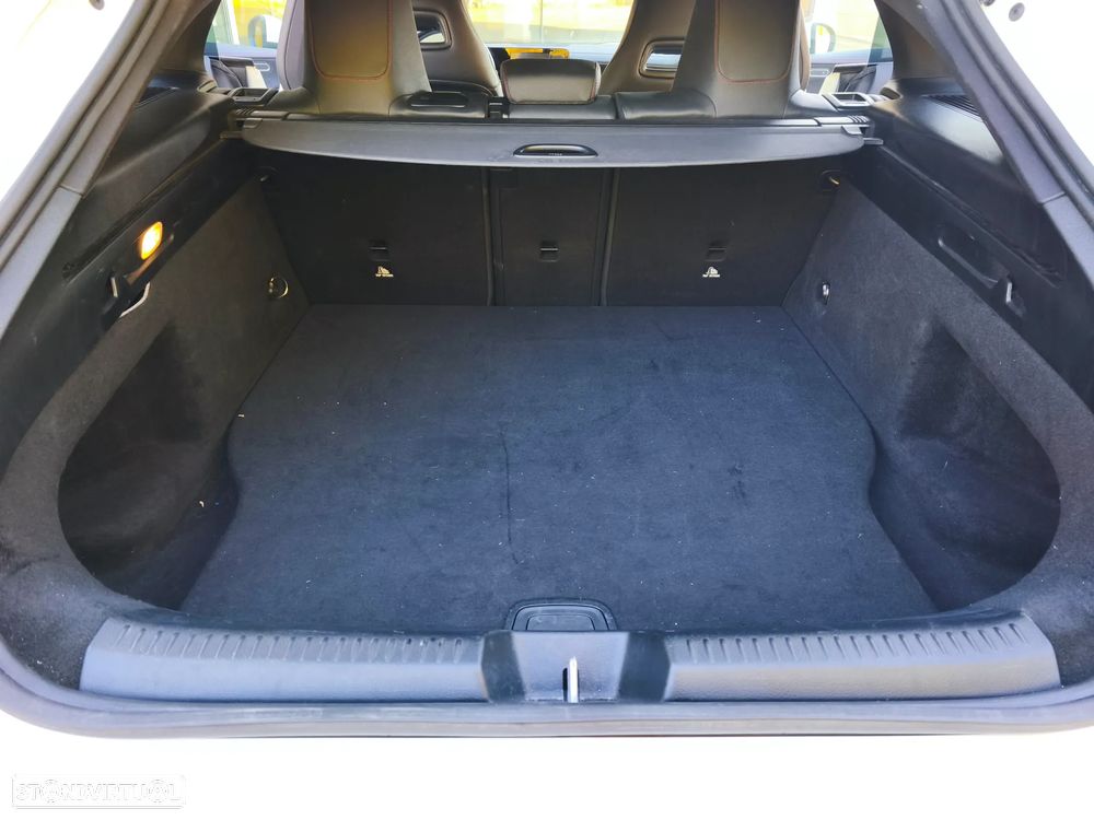 Mercedes-Benz CLA 250 e 8G-DCT Edition AMG Line - 21