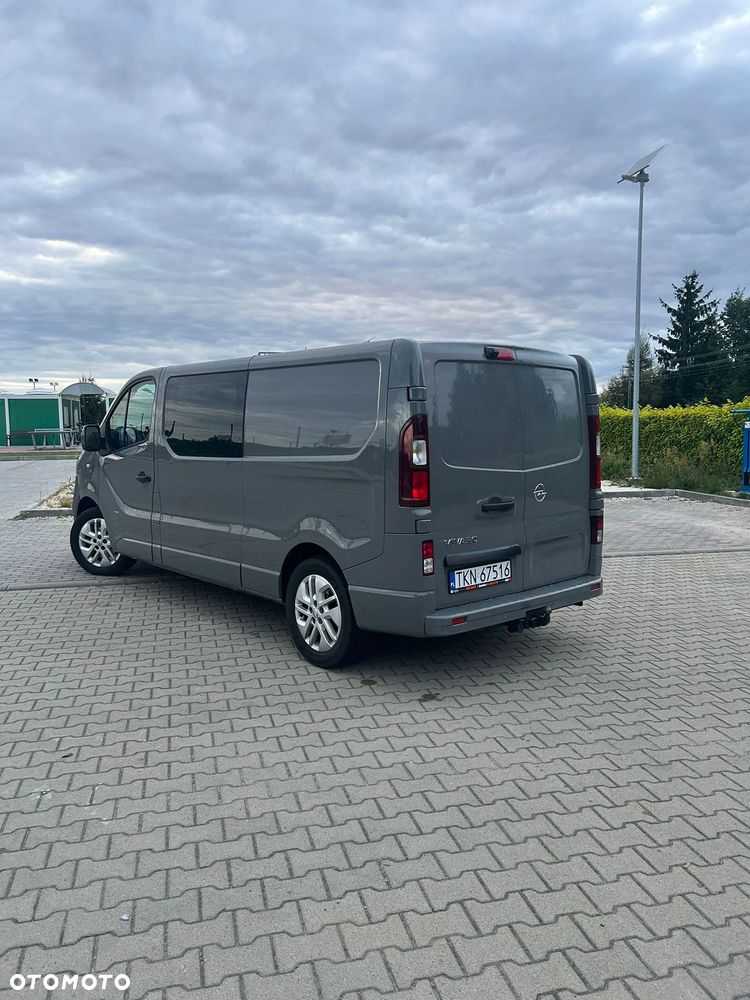 Opel Vivaro - 4
