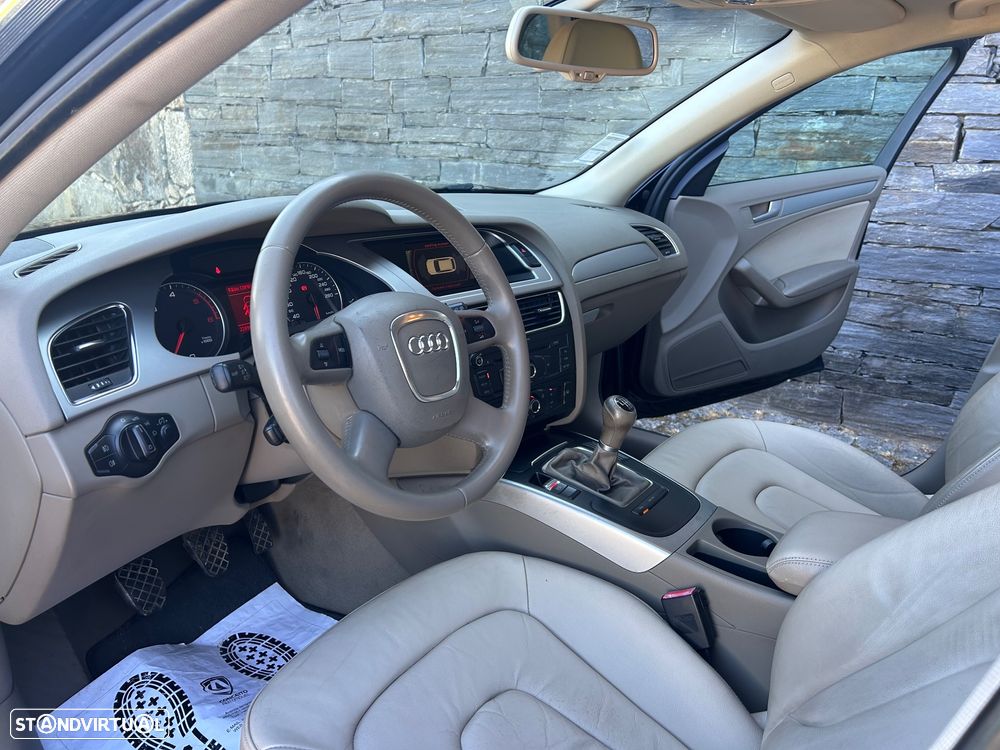 Audi A4 Avant 2.0 TDI exclusive - 18