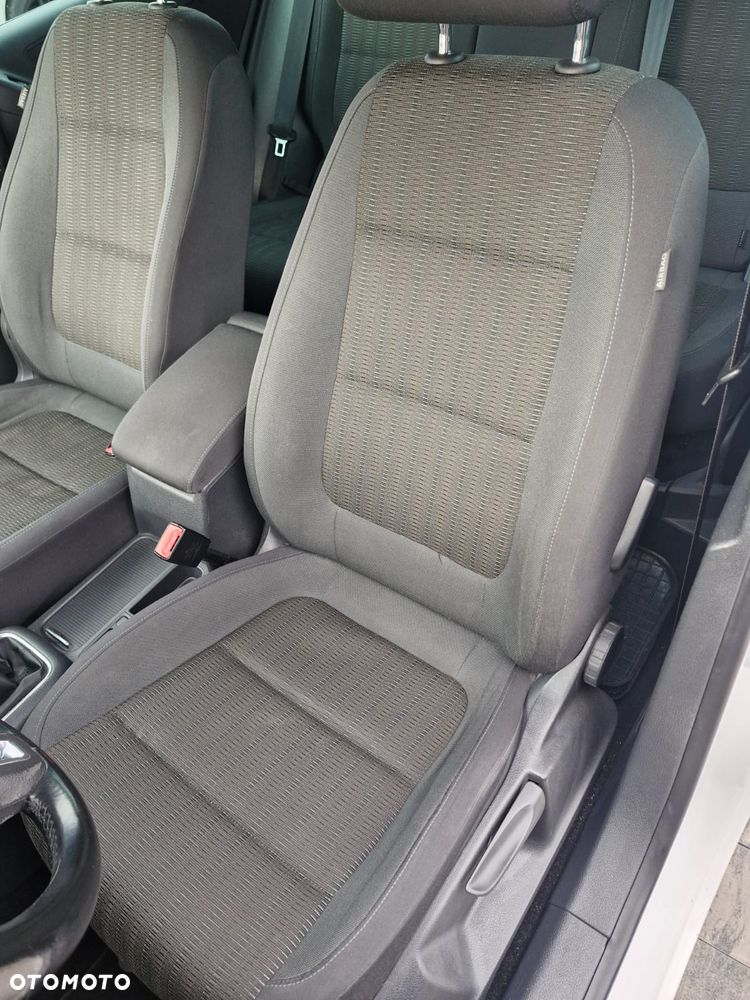 Volkswagen Tiguan - 18