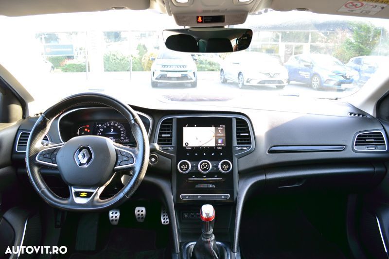Renault Megane TCE 140 GPF RS Line - 10