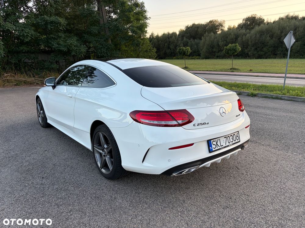 Mercedes-Benz Klasa C 250 d 4-Matic 9G-TRONIC - 3
