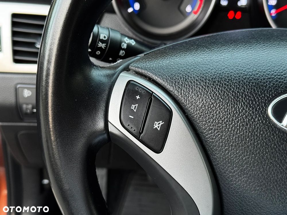 Hyundai i30 1.6 CRDi Comfort - 17