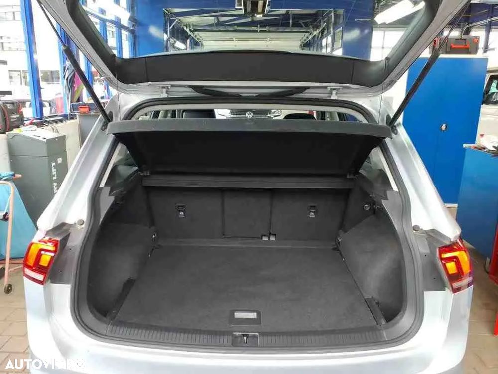 Volkswagen Tiguan 2.0 TDI DSG Life - 6