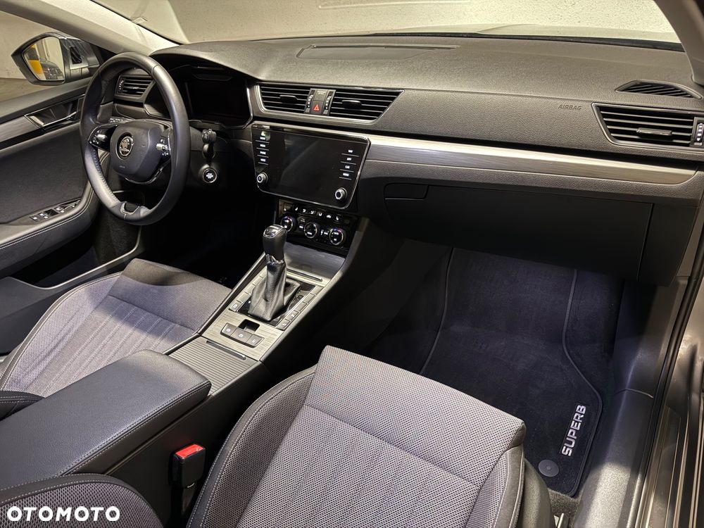 Skoda Superb 1.5 TSI Style DSG - 29