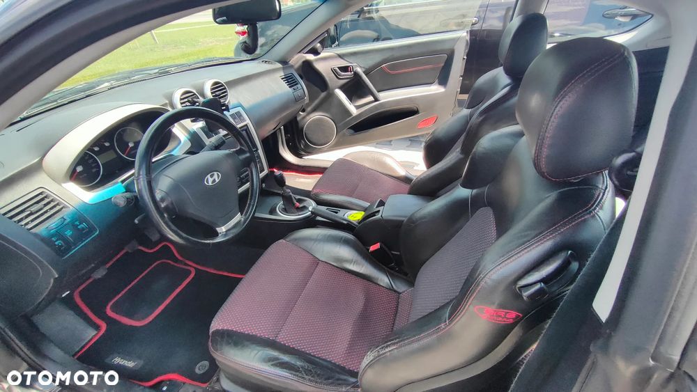 Hyundai Coupe 2.0 GLS - 18