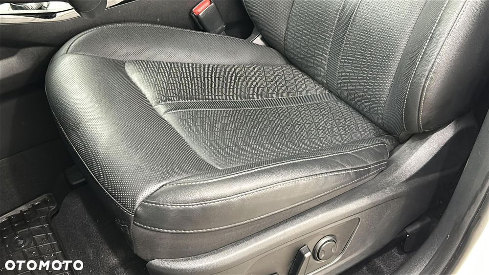 Kia Sorento 1.6 T-GDI HEV XL 4WD 7os - 18