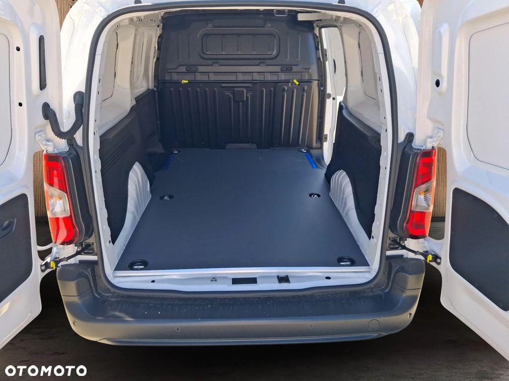 Toyota Proace CITY EV Long - 18