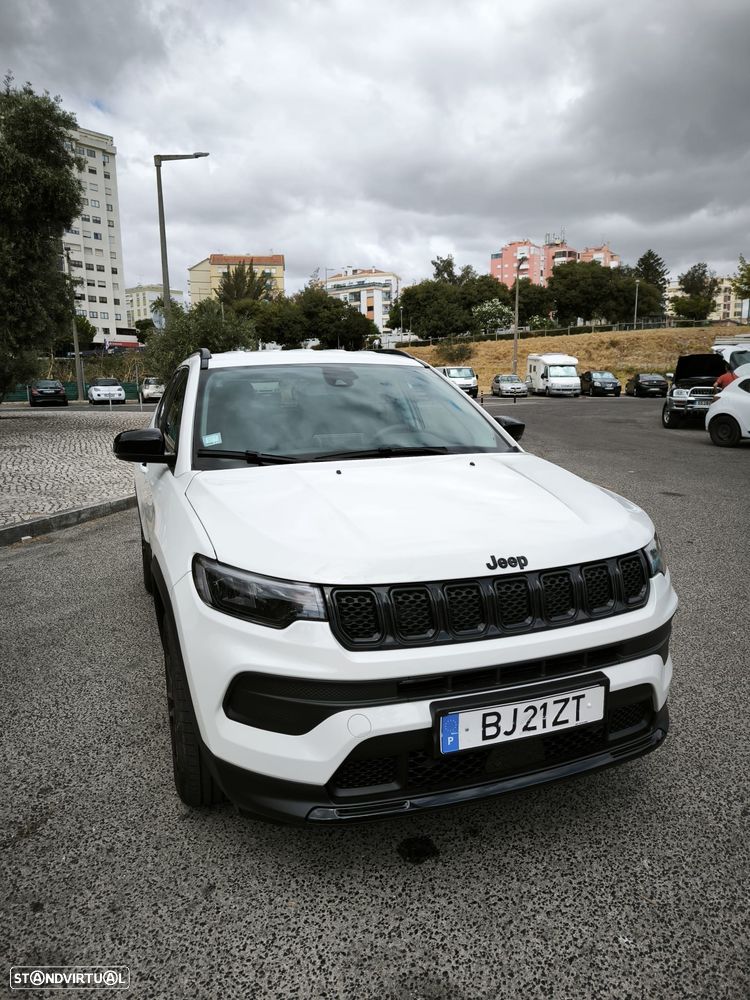Usado Jeep Compass 2024 - 30 500 EUR, 10 500 km - Standvirtual.com