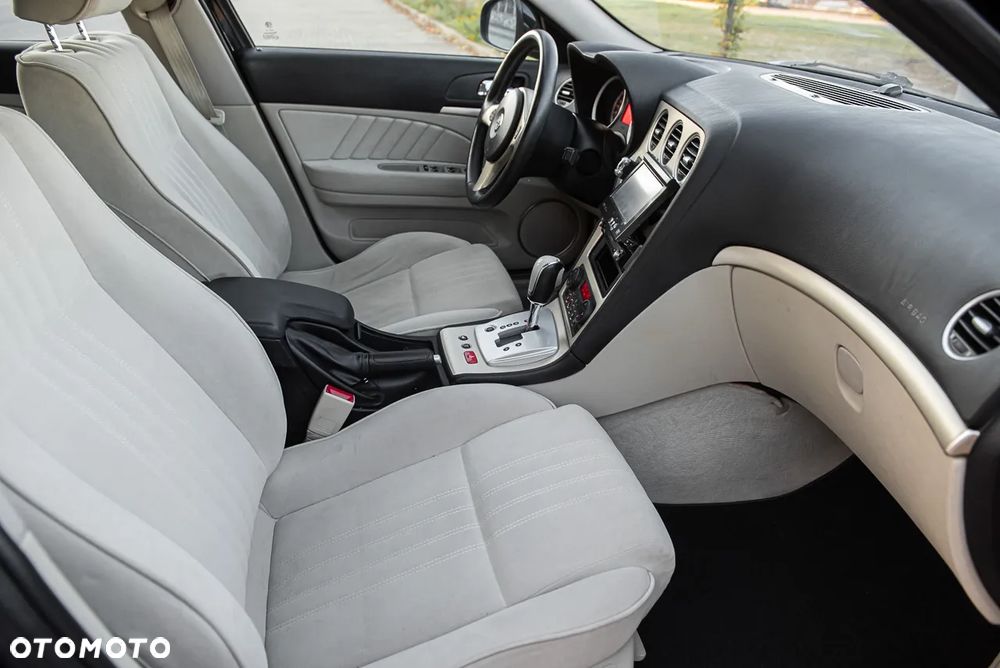 Alfa Romeo 159 3.2 JTS V6 24V Q4 Q-Tronic Turismo - 25