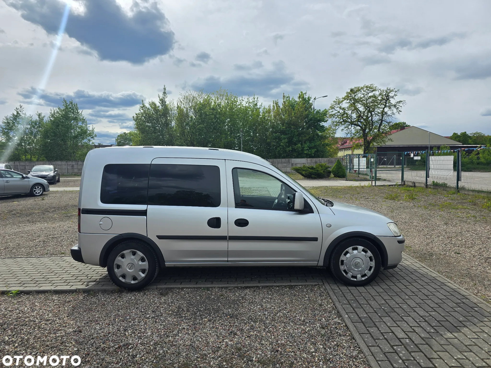 Opel Combo Tour 1.3 CDTI Enjoy - 4