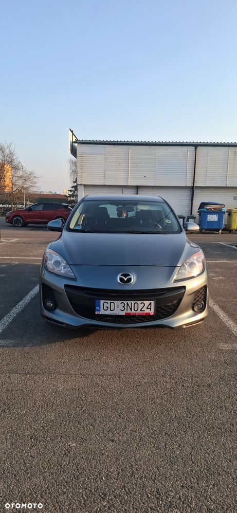 Mazda 3 1.6 Navi + - 2