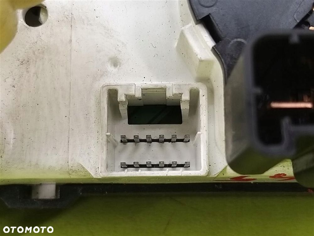 Panel klimatyzacji Dodge Caliber 2006–2009 PRZED LIFT P55111847AD - 2