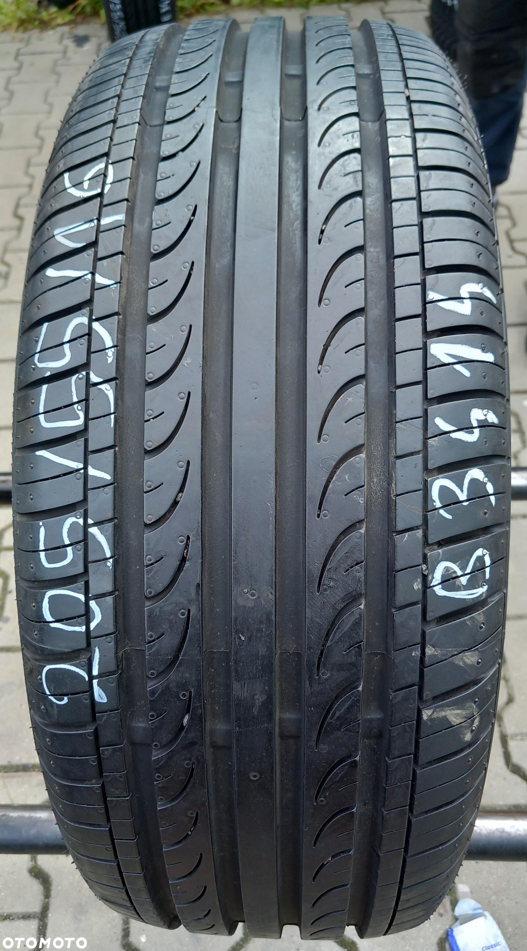 205/55/16 Runway Enduro HP 91V - 1