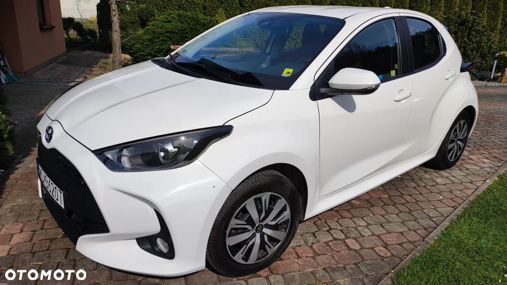 Toyota Yaris Hybrid 1.5 Active - 1
