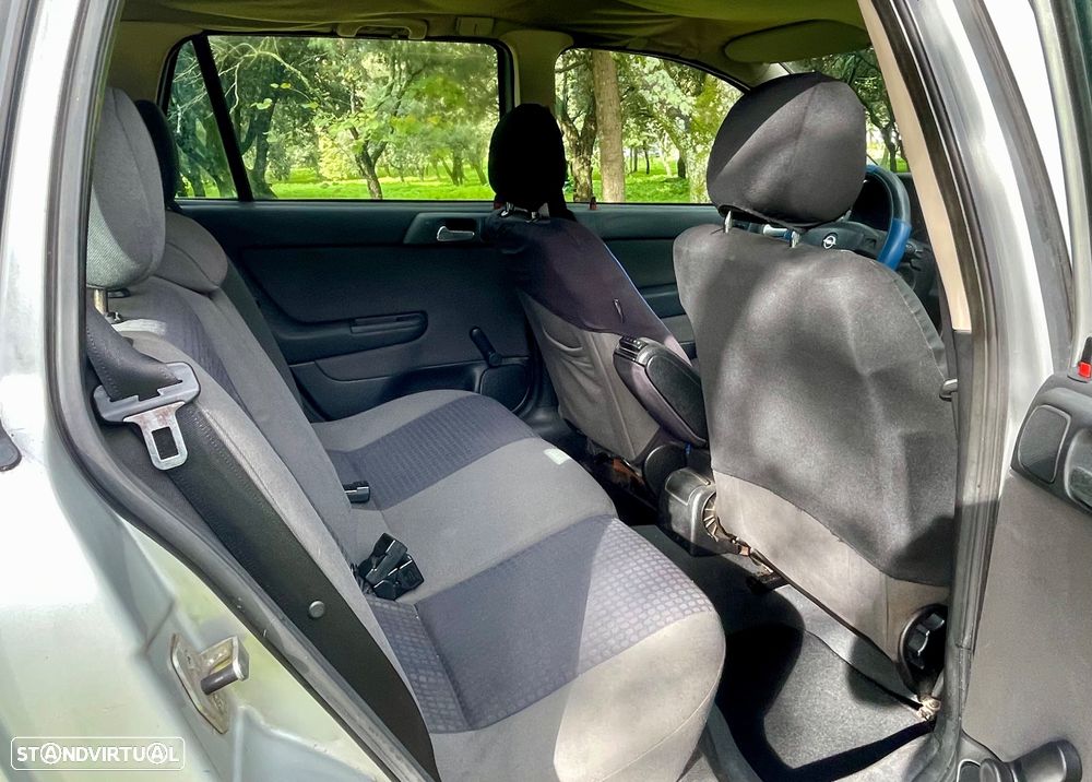 Opel Astra Caravan 1.4 Club - 12