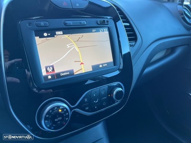 Renault Captur 1.5 dCi Exclusive - 14