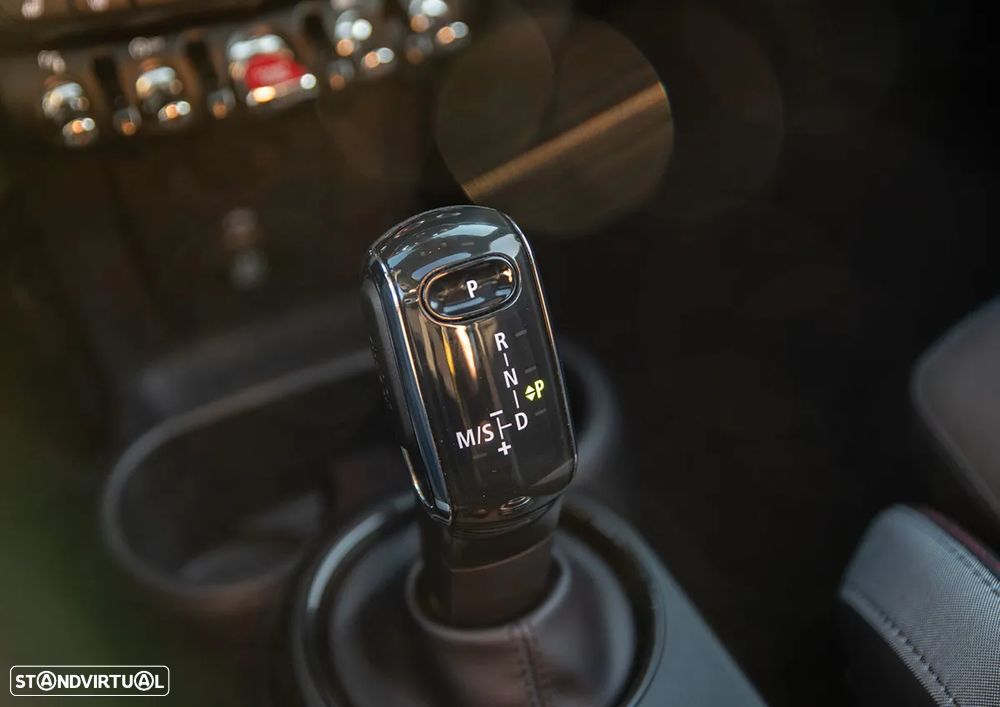 MINI 3 Portas John Cooper Works Aut. - 30