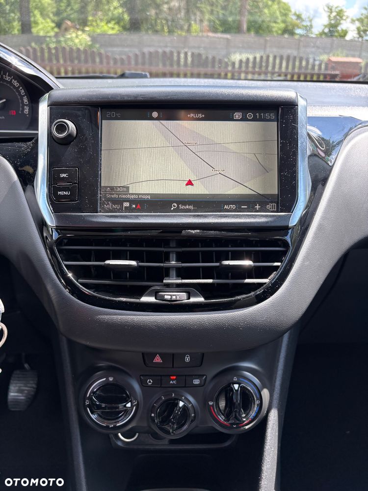 Peugeot 208 PureTech 82 Stop & Start Signature - 15