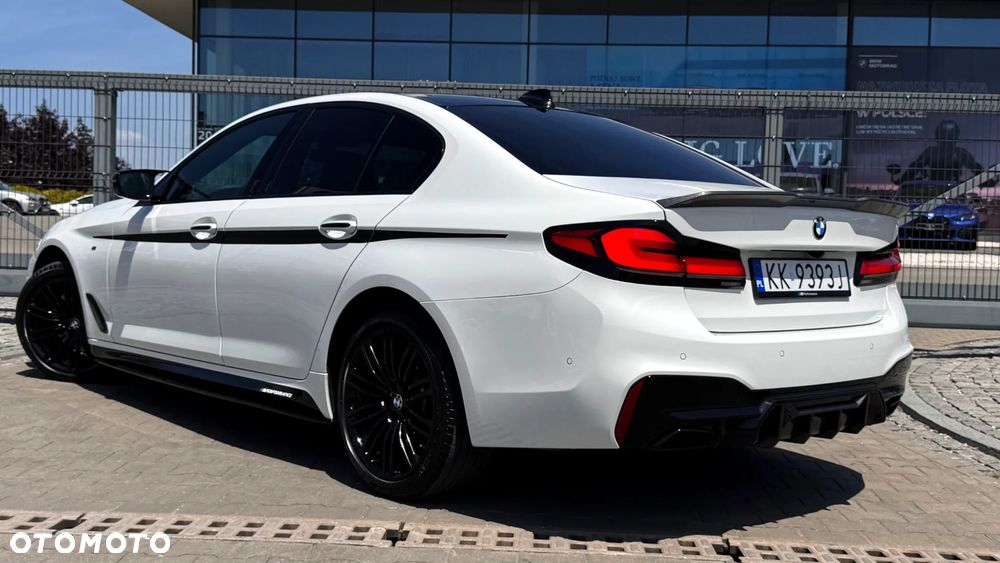 BMW Seria 5 530i xDrive M Sport sport - 3