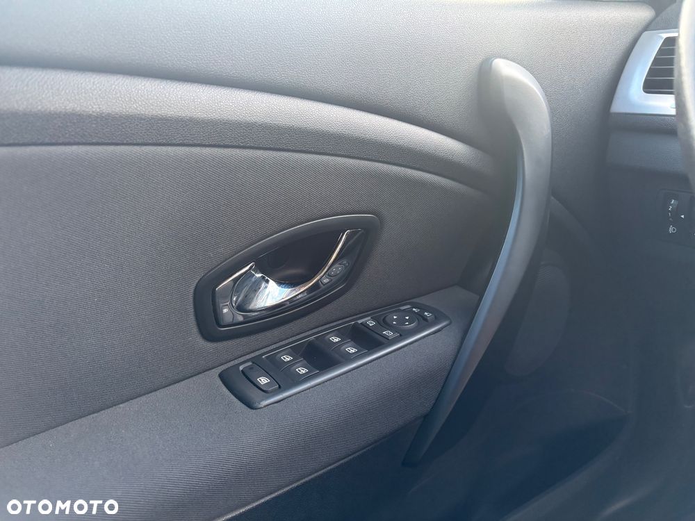 Renault Megane ENERGY TCe 115 Start & Stop LIMITED - 15