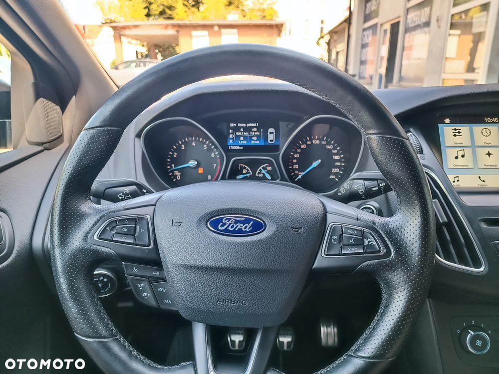 Ford Focus 1.5 EcoBoost STart-Stopp-System ST-LINE - 19