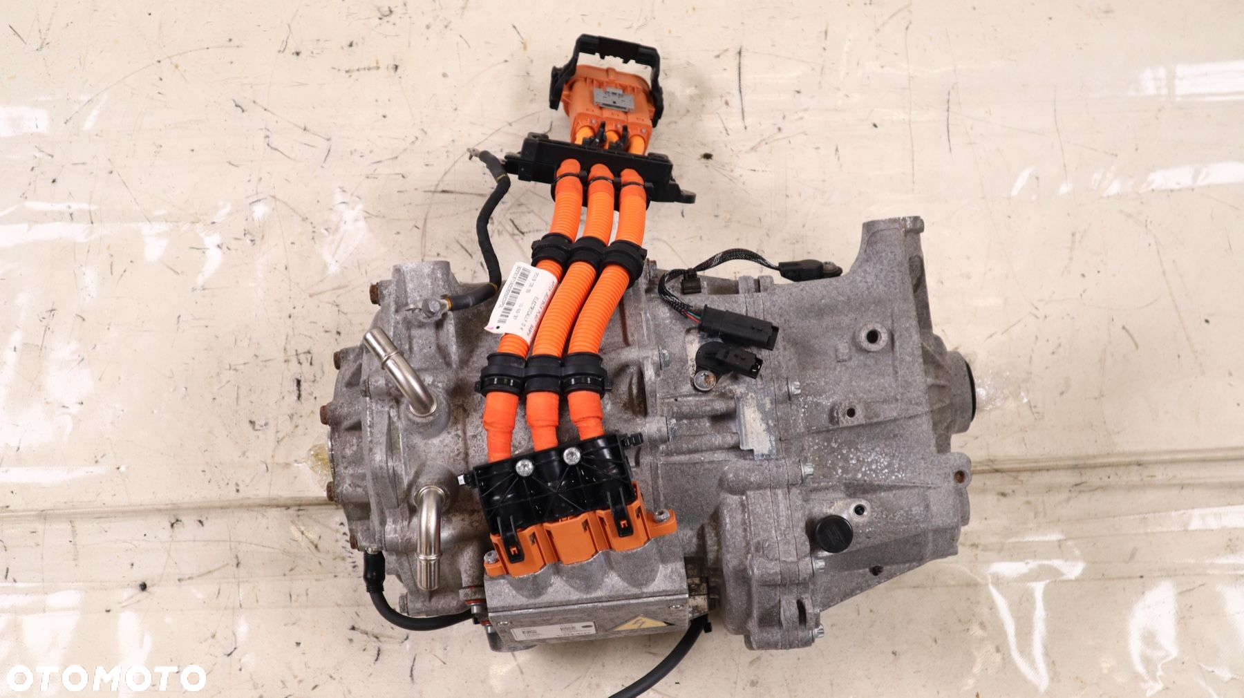 VOLVO XC60 II 2.0 T8 SILNIK ELEKRYCZNY 31367507 - 3