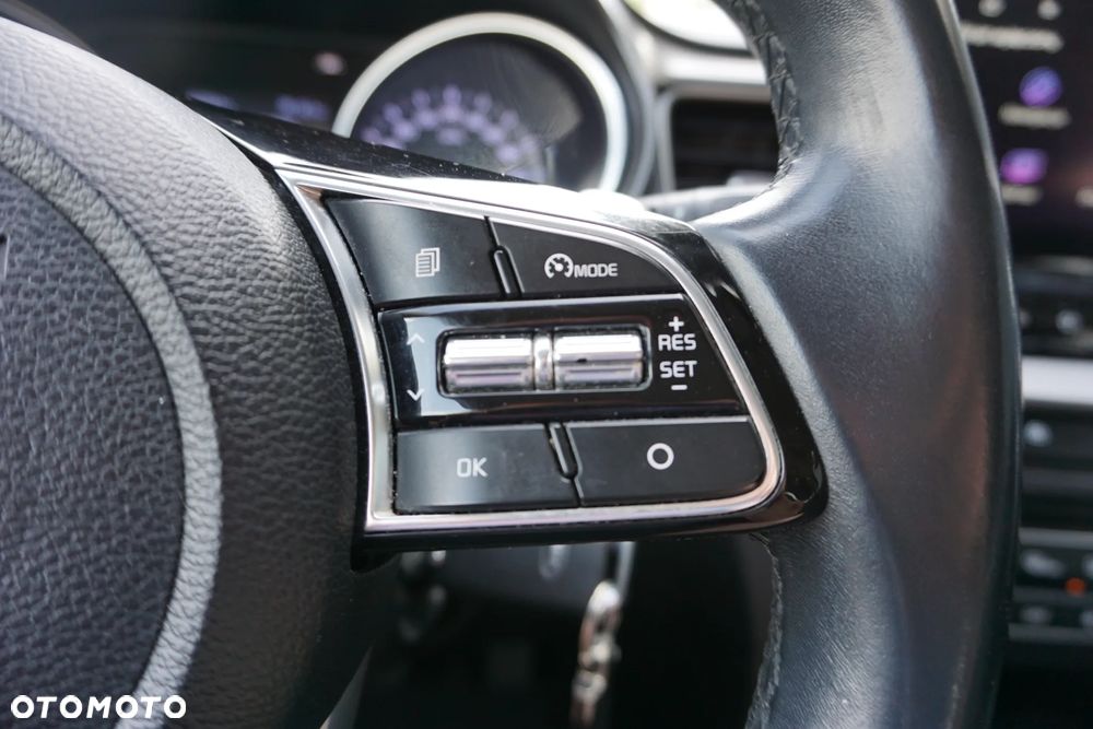 Kia Ceed 1.6 CRDi mHEV L Business Line DCT - 19