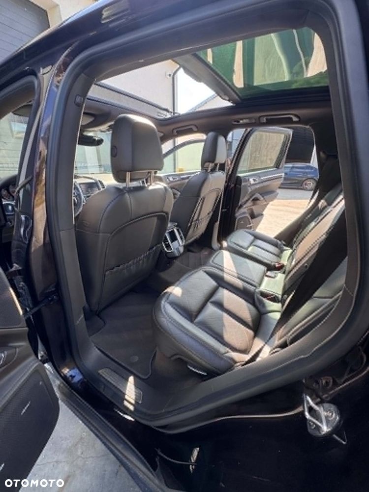 Porsche Cayenne Tiptronic S - 22