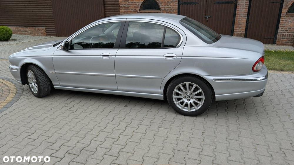 Jaguar X-Type - 5