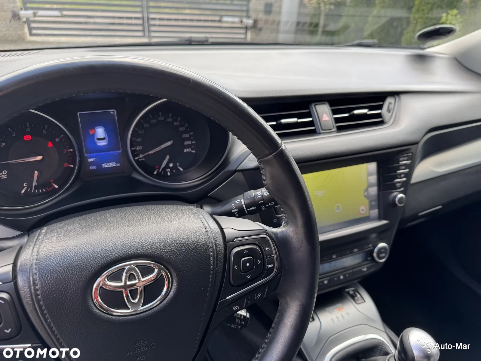 Toyota Avensis Touring Sports 1.8 Business Edition - 16