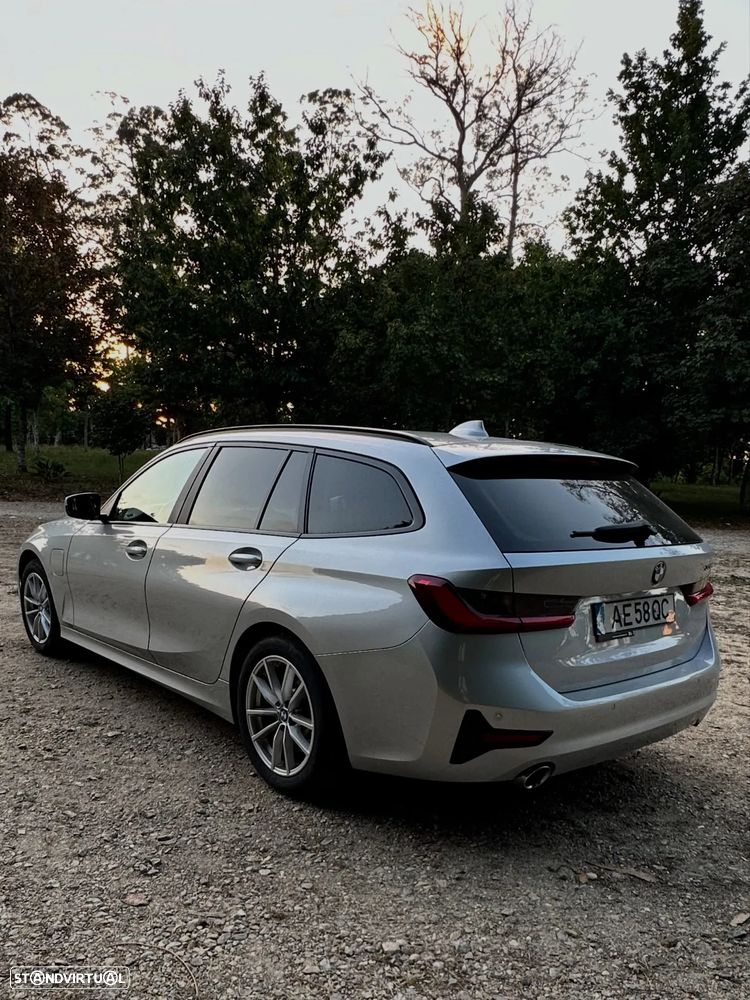 BMW 330 e Line Sport Auto - 4