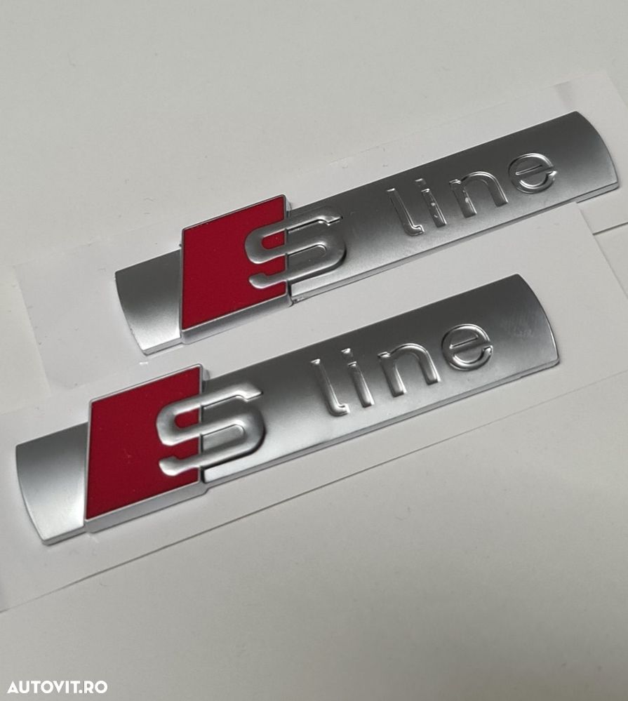 Set-2-Embleme-Sline-Aripi-Argintiu-Satinat-Audi-A4-A5-A6-A7-Q5-Q7-Q8 - 1