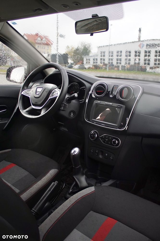 Dacia Sandero 0.9 TCe Techroad S&S - 17