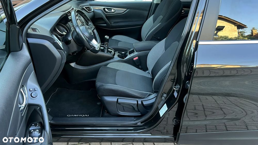 Nissan Qashqai 1.6 DIG-T Tekna - 22