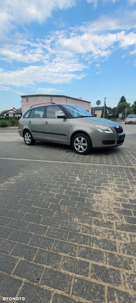 Skoda Fabia 1.2 HTP Elegance - 1