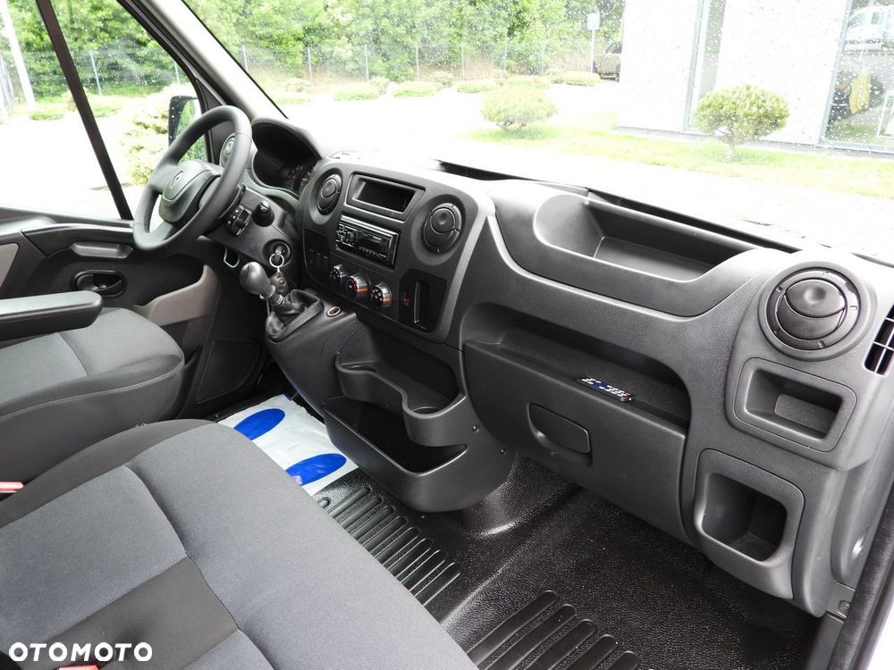 Renault MASTER WYWROTKA BLIŹNIACZE KOŁA KLIMATYZACJA  130KM - 40
