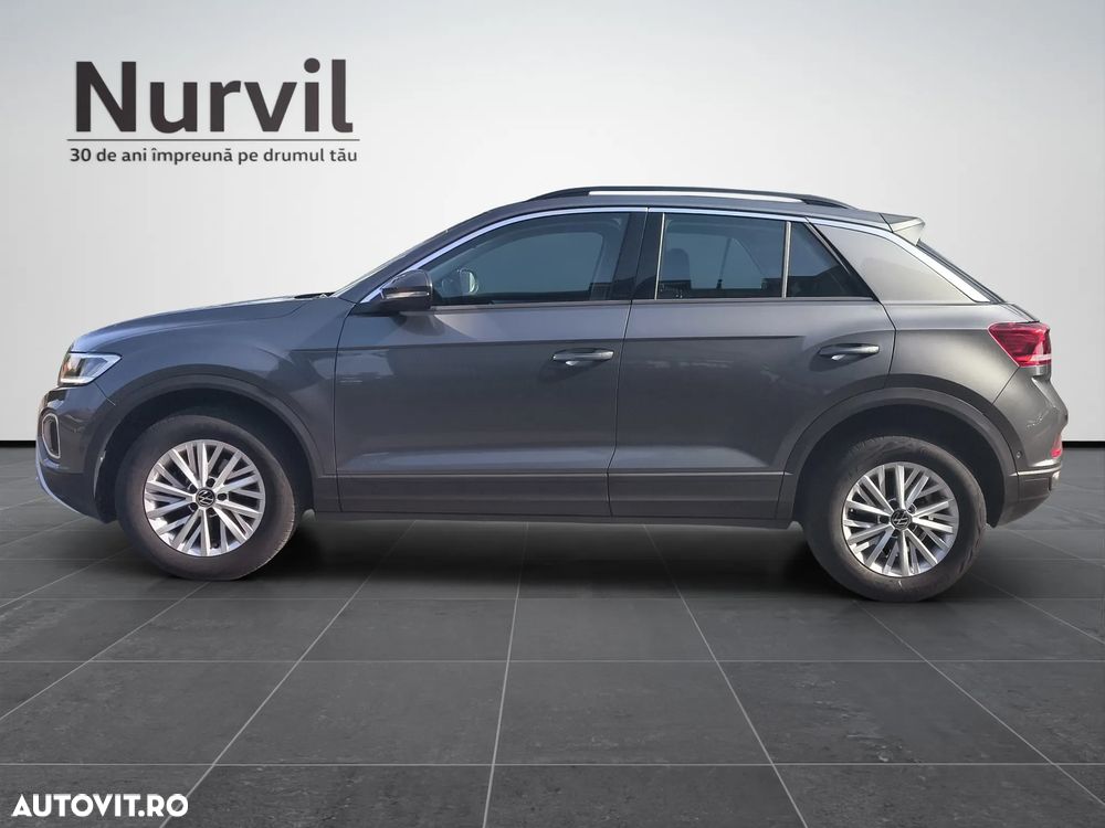 Volkswagen T-Roc 2023 photo 2