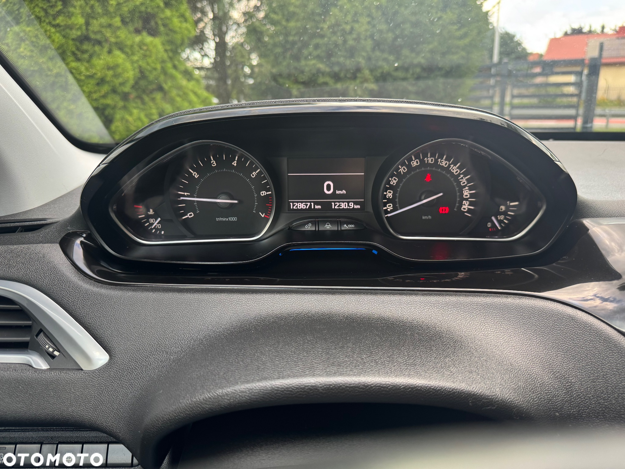 Peugeot 208 1.6 VTi Allure - 16